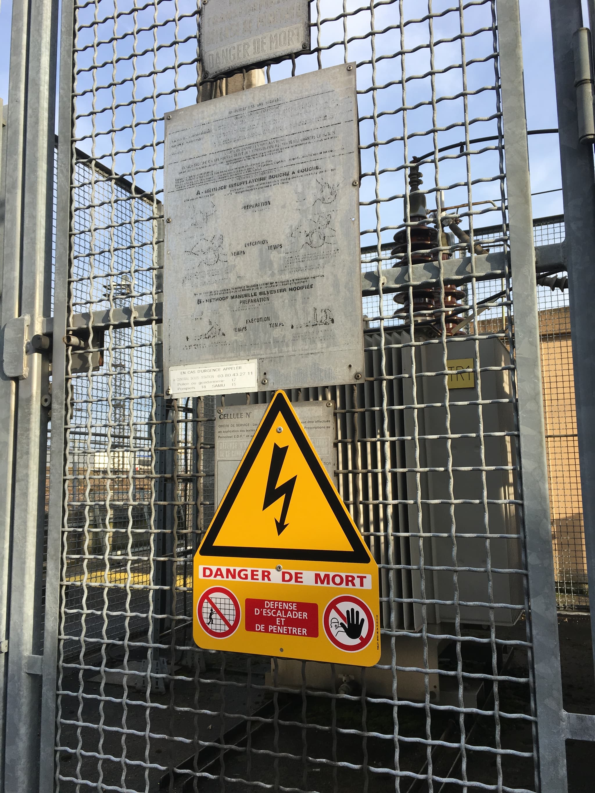 Recyclage Habilitation électrique H0 B0 (non-électriciens)
